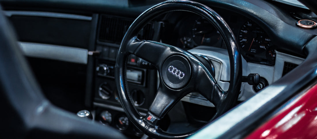 Les points essentiels à vérifier avant d'acheter une voiture ancienne