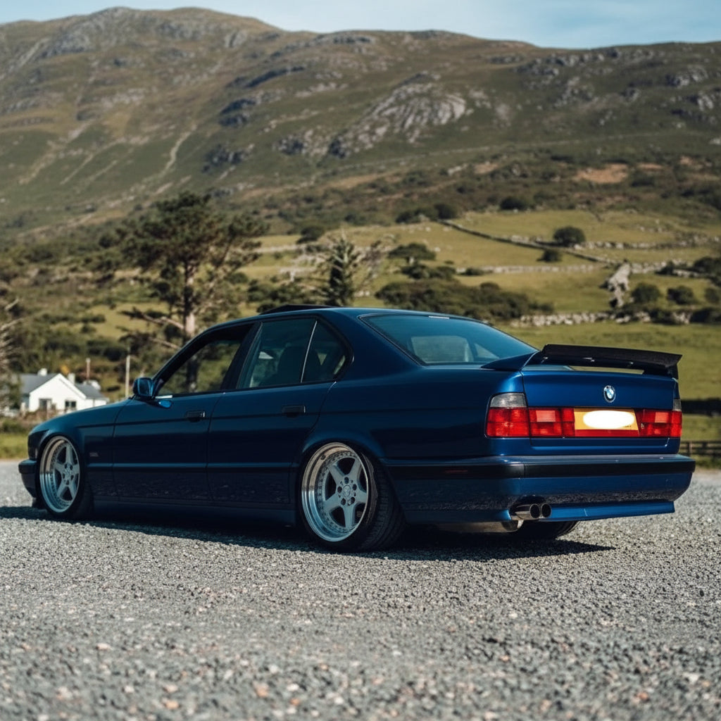 Support de Plaque BMW E34 Nos Anciennes Allemandes