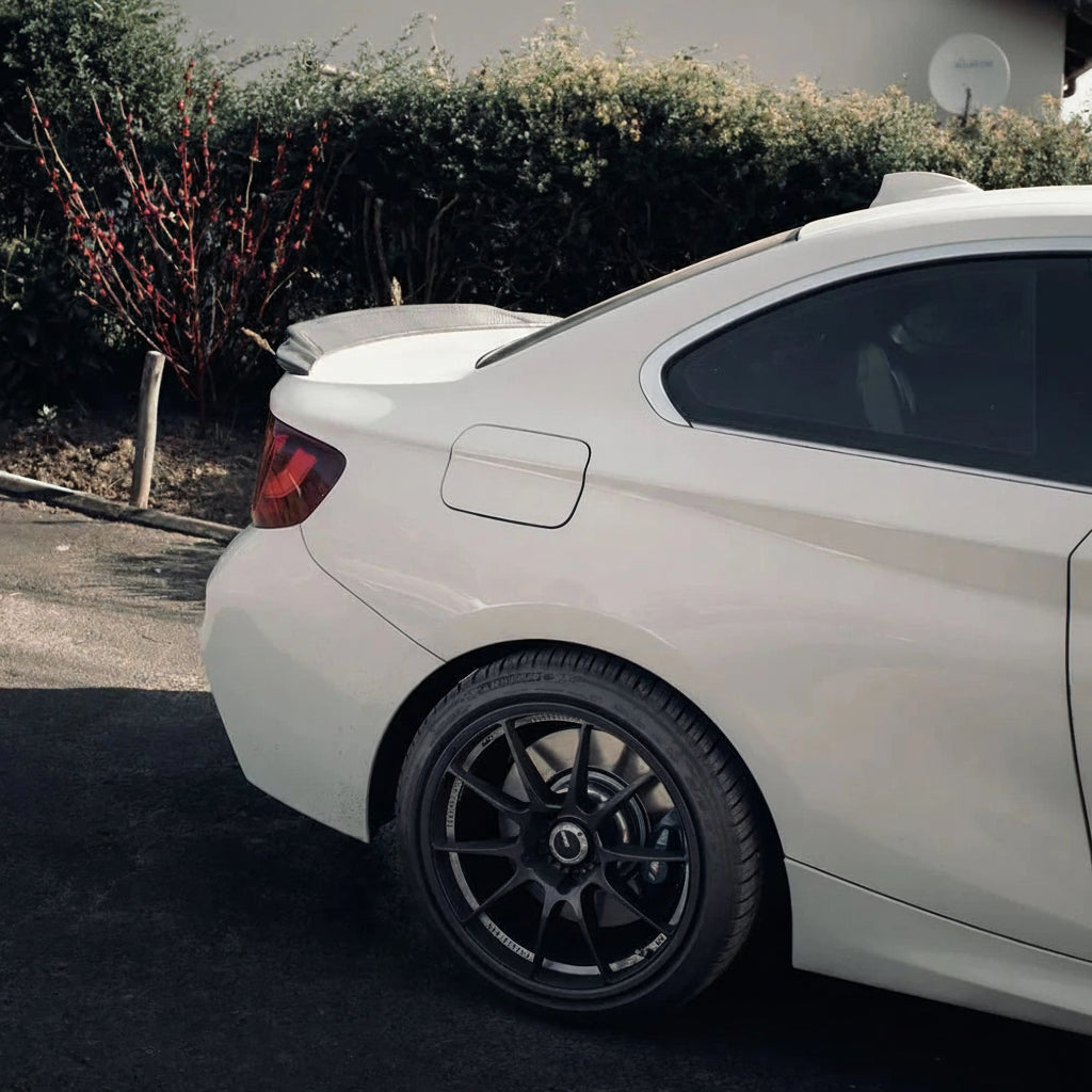 Becquet / Lèvre de coffre BMW Série 2 (2014-2020) Nos Anciennes Allemandes